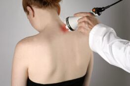 Osteokonondrosko zerbikalaren tratamendua laser terapiarekin